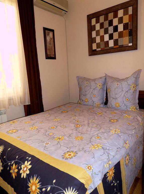 Appartamento Ara & Gaya Аpartment Erevan Esterno foto